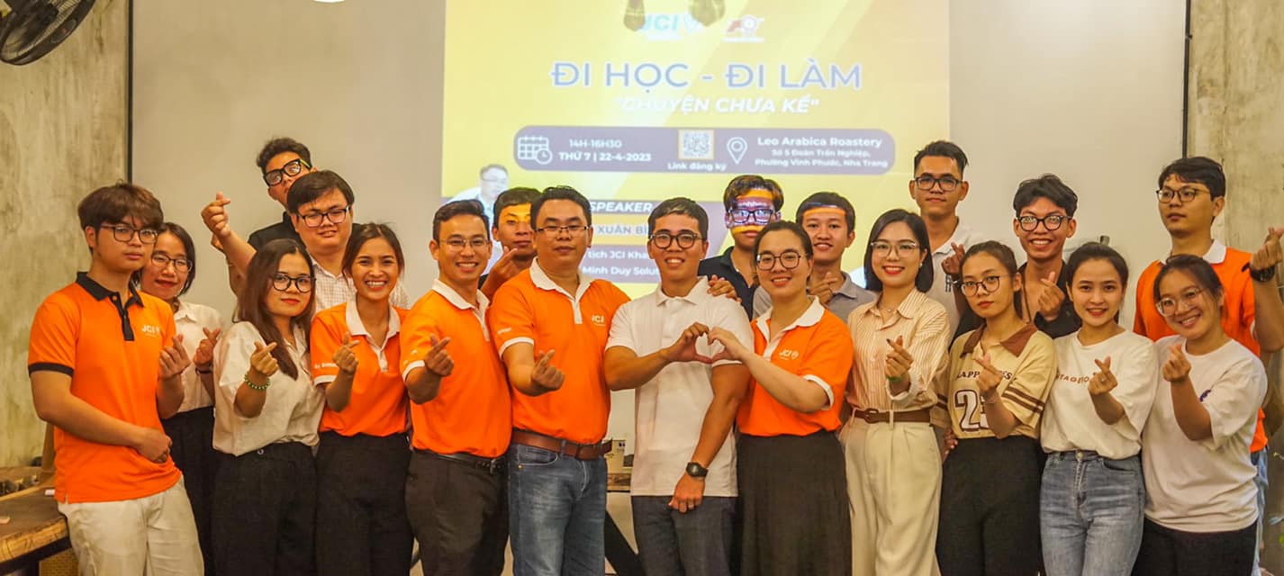 [Dự án From The Zero To Hero] Recap Workshop "ĐI HỌC - ĐI LÀM CHUYỆN CHƯA KỂ" 