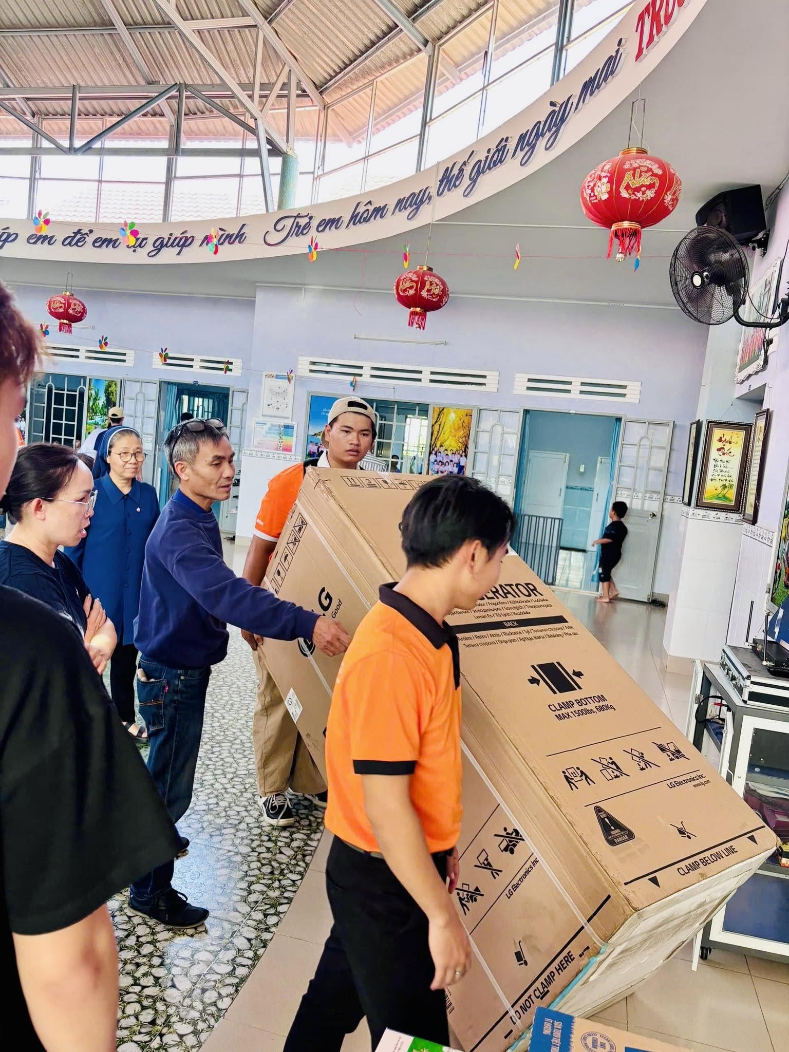 Lan Tỏa Giá Trị Nhân Văn Qua Dự Án "Đồng Hành Cùng Em" 