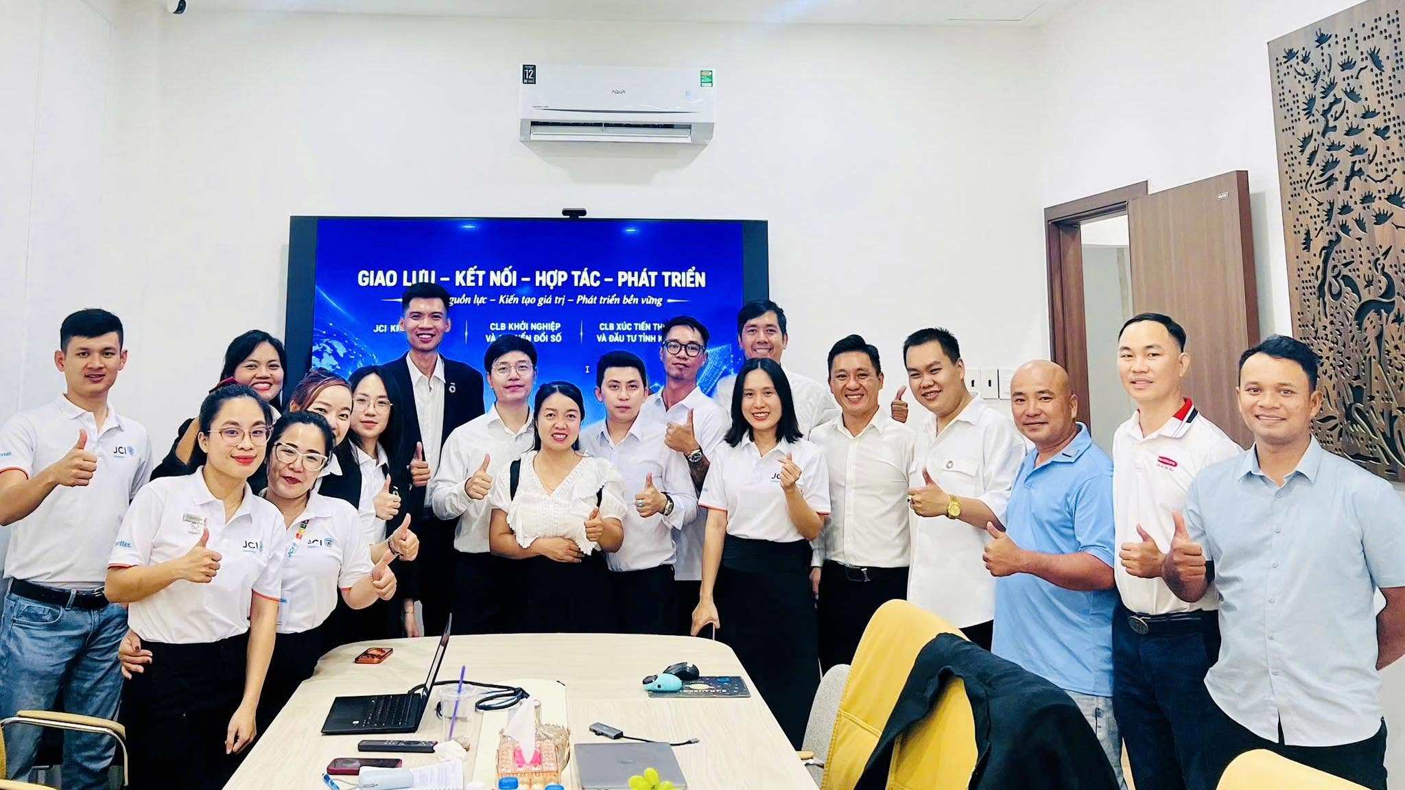 Cuộc Họp Kết Nối Hợp Tác Giữa JCI Khanhhoa Và Các CLB Doanh Nghiệp Tỉnh Khánh Hòa 